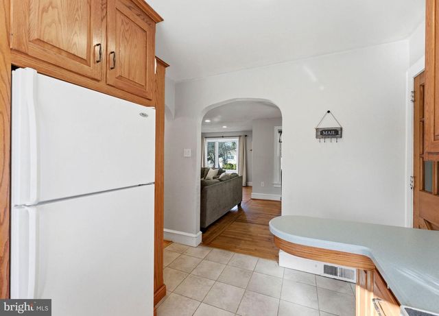 7 S GARFIELD AVE, Wenonah, NJ 08090
