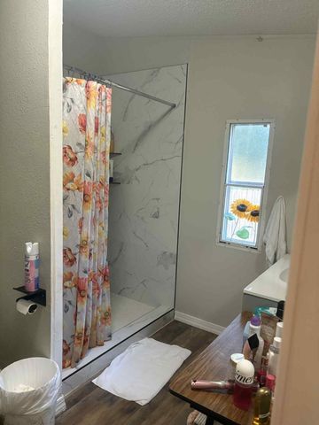 135 Rembrandt Circle, Defuniak Springs, FL 32433