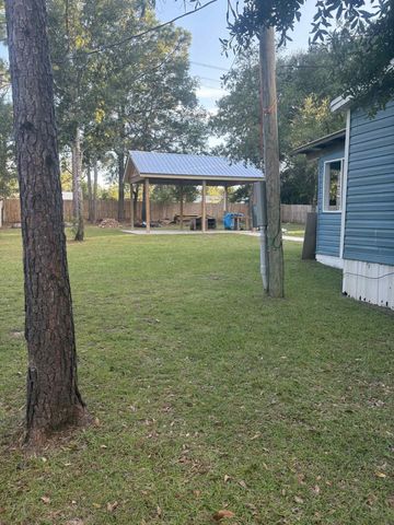 135 Rembrandt Circle, Defuniak Springs, FL 32433