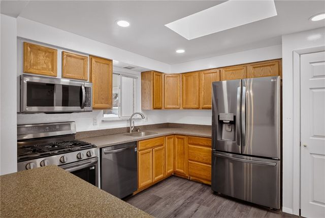 106 Valley Hi Dr, Ross Twp, PA 15229