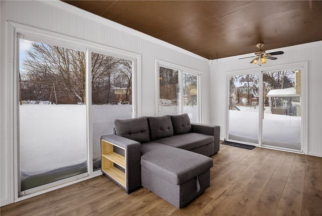 106 Valley Hi Dr, Ross Twp, PA 15229