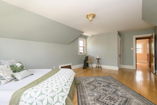 2844 N Hartung AVENUE, Milwaukee, WI 53210