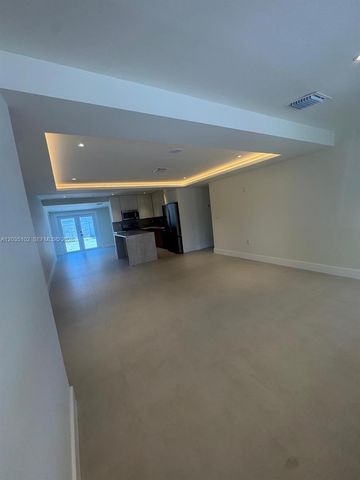 841 NE 4th Pl, Hialeah, FL 33010