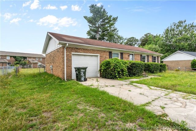 7451 Ryan Street, Fayetteville, NC 28314