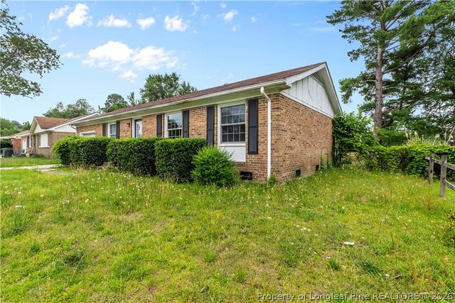 7451 Ryan Street, Fayetteville, NC 28314