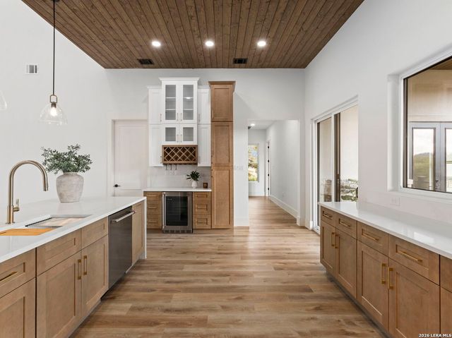 22115 Touring Ln, San Antonio, TX 78257