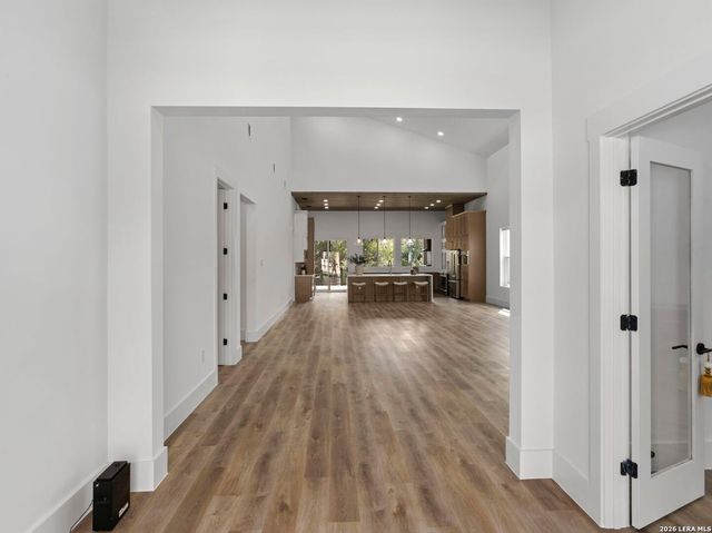 22115 Touring Ln, San Antonio, TX 78257