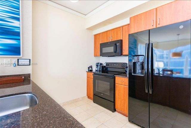 18001 Collins Ave 1414, Sunny Isles Beach, FL 33160