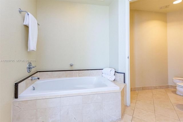 18001 Collins Ave 1414, Sunny Isles Beach, FL 33160