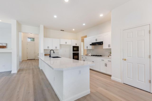 2428 Cody Ct, Rocklin, CA 95765
