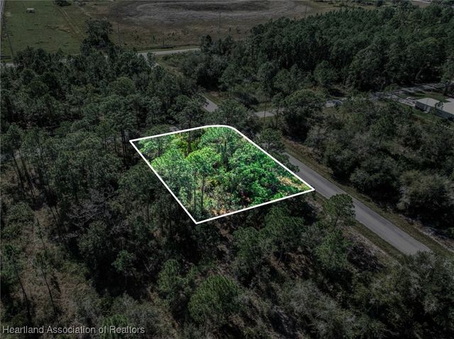 3465 Gerber Avenue, Lake Placid, FL 33852