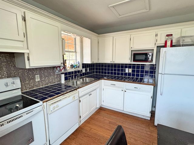 12408 Highway 66, Mountain View, AR 72560