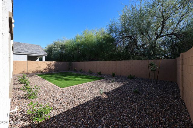 7763 N 86th Lane, Glendale, AZ 85305