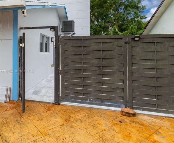 13270 SW 103rd Ter 2, Miami, FL 33186