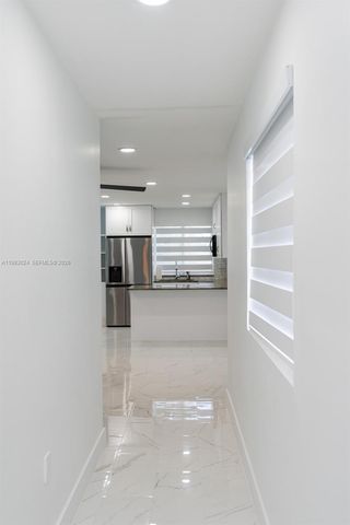 13270 SW 103rd Ter 2, Miami, FL 33186