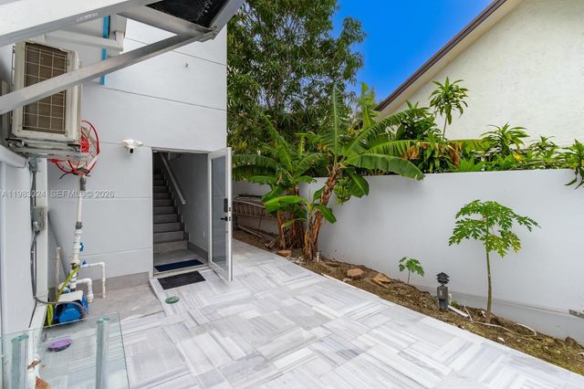 13270 SW 103rd Ter 2, Miami, FL 33186