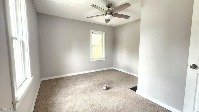 1457 E 289th Street, Wickliffe, OH 44092