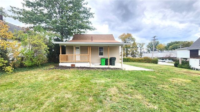 1457 E 289th Street, Wickliffe, OH 44092