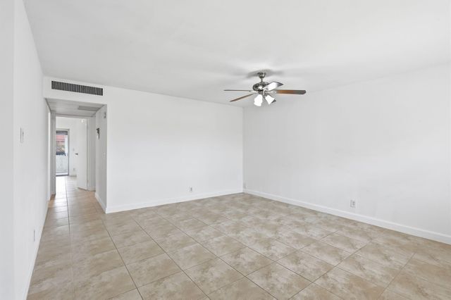 164 Seville G, Delray Beach, FL 33446