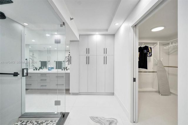 1201 S Ocean Dr 1001S, Hollywood, FL 33019