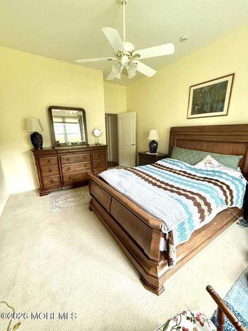 9 Summerfield Drive, Lakewood, NJ 08701