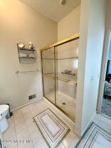 9 Summerfield Drive, Lakewood, NJ 08701