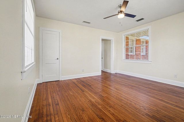 318 TROUT RIVER Drive, Jacksonville, FL 32208