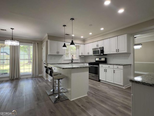 2315 Shore View Way, Suwanee, GA 30024