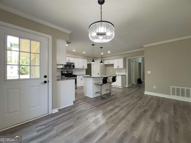2315 Shore View Way, Suwanee, GA 30024