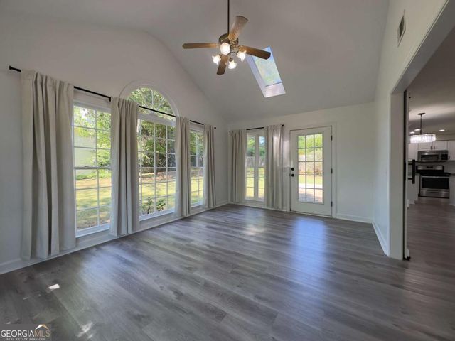 2315 Shore View Way, Suwanee, GA 30024