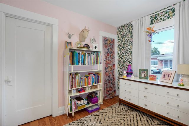 733 Walnut, Long Beach, CA 90813