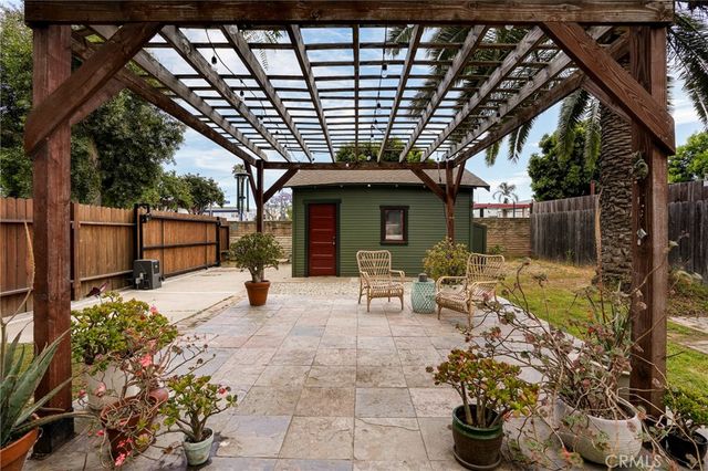 733 Walnut, Long Beach, CA 90813