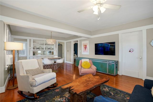 733 Walnut, Long Beach, CA 90813