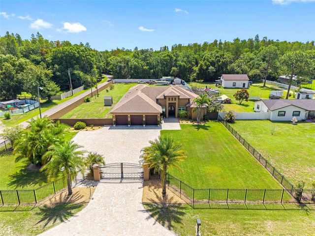 17117 LAKESHORE ROAD, Lutz, FL 33558