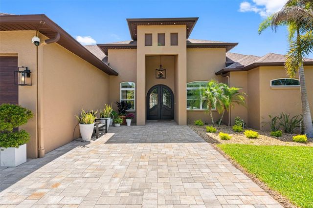 17117 LAKESHORE ROAD, Lutz, FL 33558
