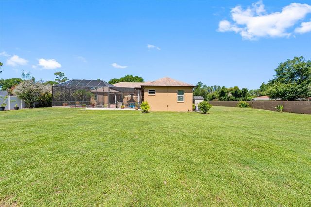 17117 LAKESHORE ROAD, Lutz, FL 33558