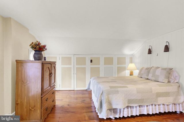 950 ROSSTOWN RD, Lewisberry, PA 17339