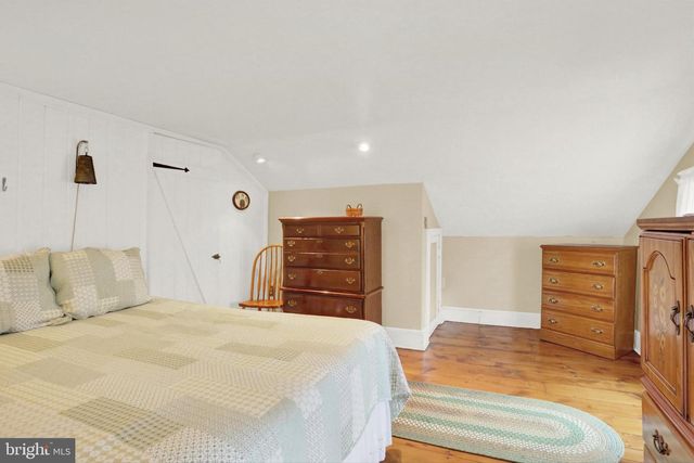 950 ROSSTOWN RD, Lewisberry, PA 17339