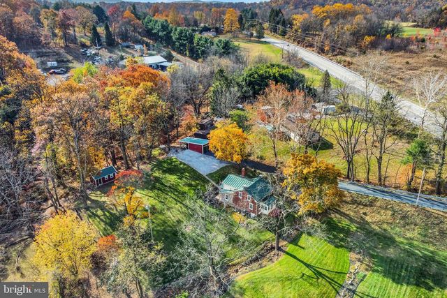 950 ROSSTOWN RD, Lewisberry, PA 17339