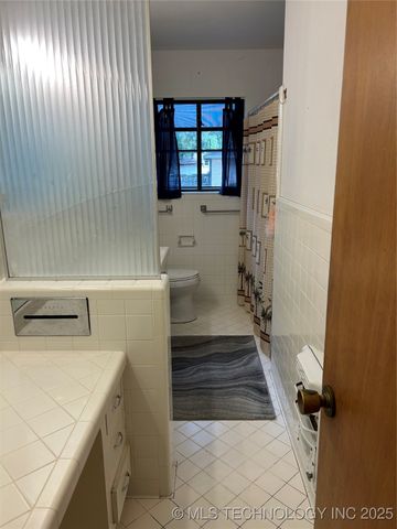 1301 3rd Avenue SW, Ardmore, OK 73401