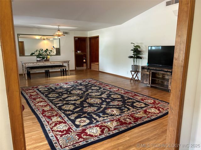 1301 3rd Avenue SW, Ardmore, OK 73401