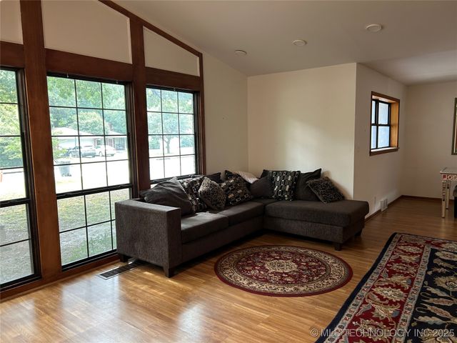 1301 3rd Avenue SW, Ardmore, OK 73401