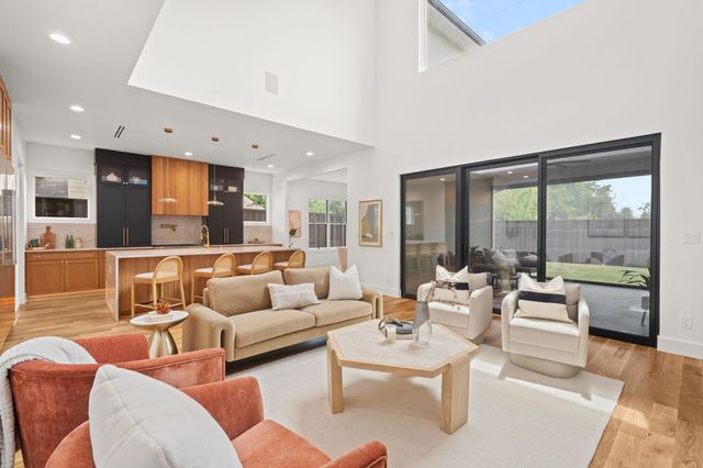 3884 Cortez Drive, Dallas, TX 75220