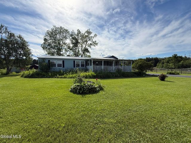 50 W Starbuck Lane, Fort Ann, NY 12827