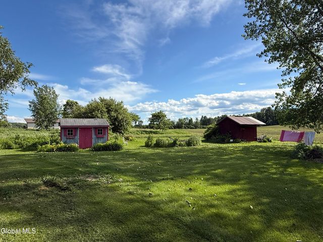 50 W Starbuck Lane, Fort Ann, NY 12827
