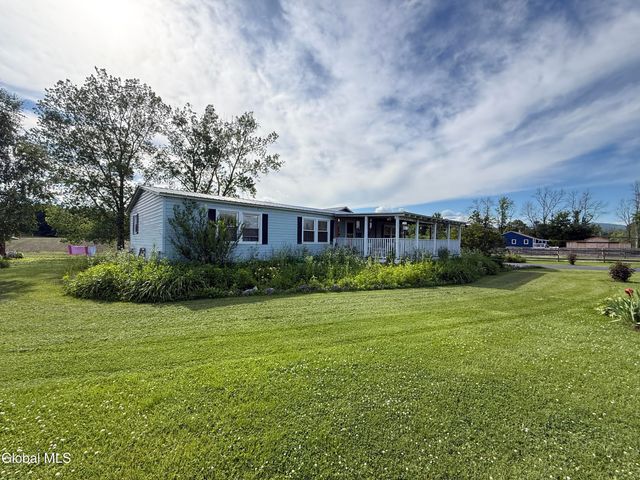 50 W Starbuck Lane, Fort Ann, NY 12827