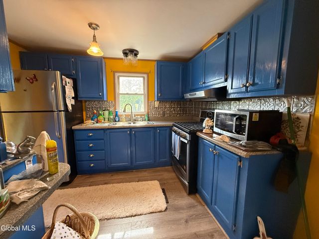 50 W Starbuck Lane, Fort Ann, NY 12827