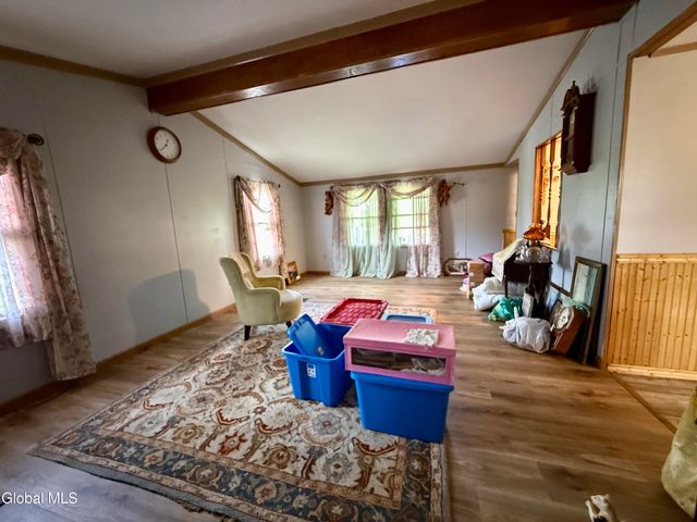 50 W Starbuck Lane, Fort Ann, NY 12827