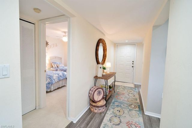 1200 Commonwealth CIR # H201, Naples, FL 34116