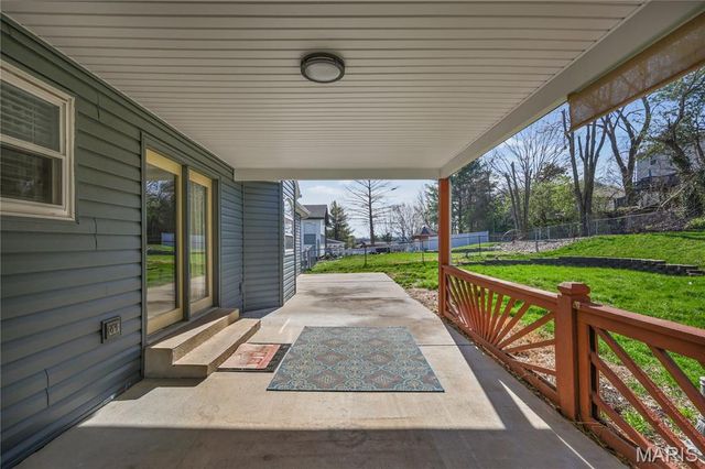 1518 Mammoth Lane, Imperial, MO 63052